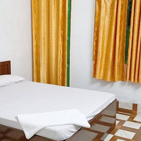 Bagdogra Home Stay - Near Airport Εξωτερικό φωτογραφία