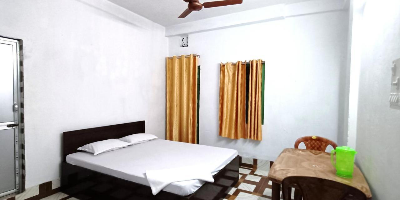 Bagdogra Home Stay - Near Airport Εξωτερικό φωτογραφία